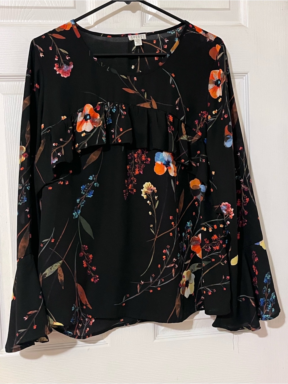 Spense Black Floral Ruffle Long-Sleeve Blouse